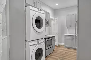 858 Huntington, Boston, MA 02115 - Photo 7