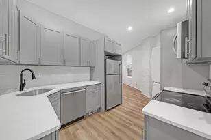 858 Huntington, Boston, MA 02115 - Photo 9