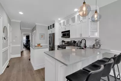 53 Woodward #1, Boston, MA 02127 - Photo 5