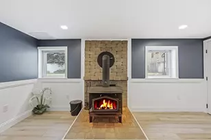 6 Mackin St, Hudson, MA 01749 - Photo 23