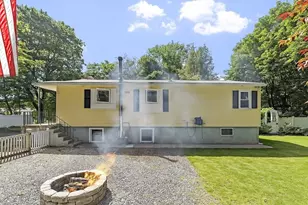 6 Mackin St, Hudson, MA 01749 - Photo 29