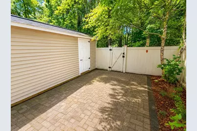 708 Windsor Dr #708, Framingham, MA 01701 - Photo 9
