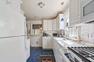 139 Burbank Rd, Longmeadow, MA 01106 - Photo 11