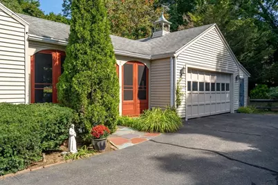 139 Burbank Road, Longmeadow, MA 01106 - Photo 3