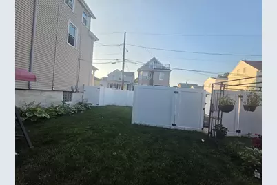 300 Maxfield, New Bedford, MA 02740 - Photo 5