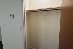8 Exchange Ct, Waltham, MA 02452 - Photo 5