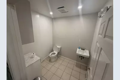 148 Broadway, Chelsea, MA 02150 - Photo 7