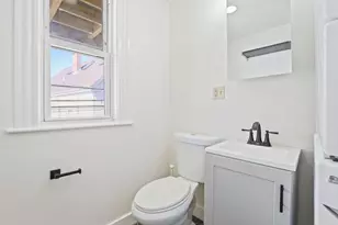 30 Tuttle St, Boston, MA 02125 - Photo 15