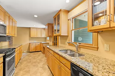 26 Mill Street, Easton, MA 02356 - Photo 3