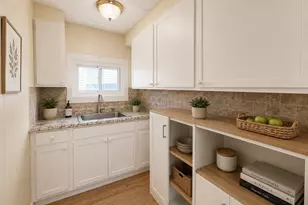 33 S Whipple St, Lowell, MA 01852 - Photo 11