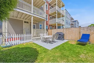 693 East 7th Street #1, Boston, MA 02127 - Photo 15