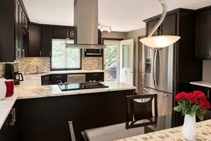 6 Gary Dr, Mattapoisett, MA 02739 - Photo 7