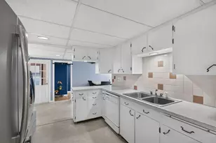 84 Lowell St, Methuen, MA 01844 - Photo 7
