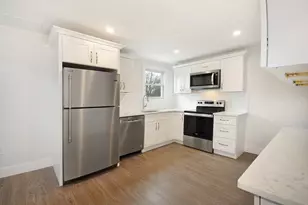 238 Commonwealth Ave, Concord, MA 01742 - Photo 5