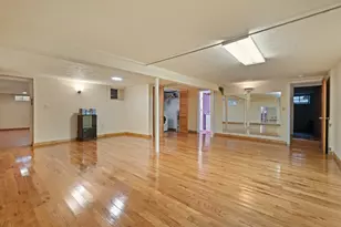 50 Franklin St, Brookline, MA 02445 - Photo 27
