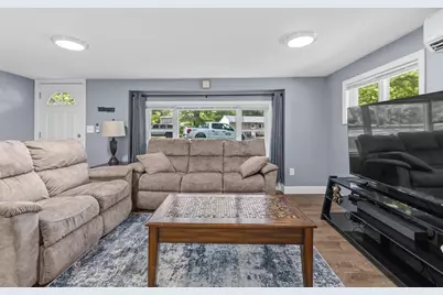 8 Violet St, Lakeville, MA 02743 - Photo 23