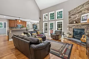 17 Bissonnette Cir, Southampton, MA 01073 - Photo 7