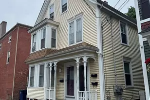 13 Howard St, Salem, MA 01970 - Photo 1