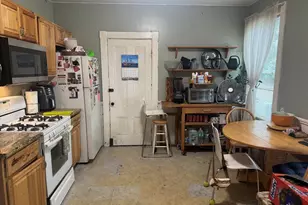 13 Howard St, Salem, MA 01970 - Photo 7