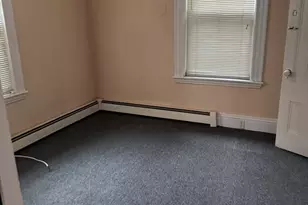 13 Howard St, Salem, MA 01970 - Photo 11