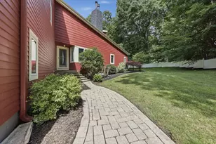 30 St Martin St, Fitchburg, MA 01420 - Photo 3