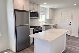 336 Lowell St, Somerville, MA 02145 - Photo 9