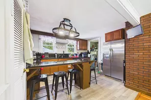 85 Alfred Lord Blvd, Taunton, MA 02780 - Photo 11