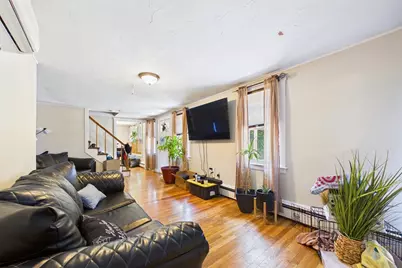 85 Alfred Lord Blvd, Taunton, MA 02780 - Photo 5
