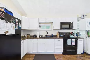 85 Alfred Lord Blvd, Taunton, MA 02780 - Photo 35