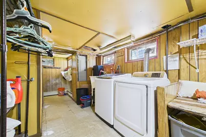85 Alfred Lord Blvd, Taunton, MA 02780 - Photo 31