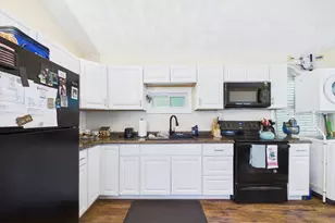 85 Alfred Lord Blvd, Taunton, MA 02780 - Photo 35