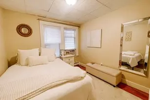 378 E 8th St, Boston, MA 02127 - Photo 9