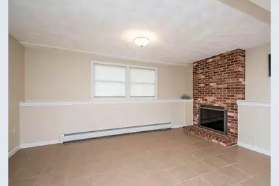 1578 Varnum, Lowell, MA 01854 - Photo 13
