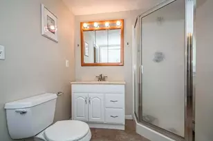 1578 Varnum, Lowell, MA 01854 - Photo 15