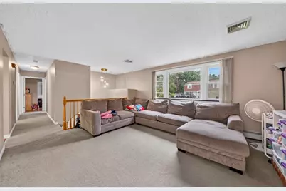 1578 Varnum, Lowell, MA 01854 - Photo 11
