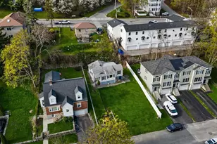 25 Johnson St, Worcester, MA 01604 - Photo 7