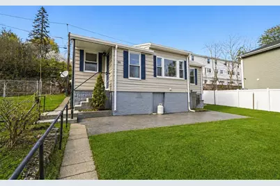 25 Johnson St, Worcester, MA 01604 - Photo 1