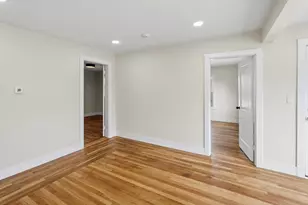 25 Johnson St, Worcester, MA 01604 - Photo 21