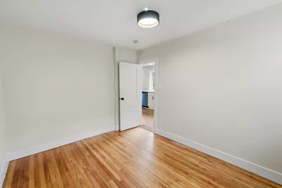 25 Johnson St, Worcester, MA 01604 - Photo 17