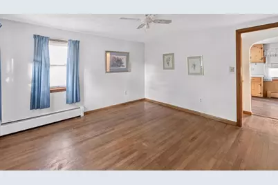 23 Thompson, East Longmeadow, MA 01028 - Photo 19