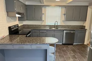 9 Arlington St, Reading, MA 01867 - Photo 9