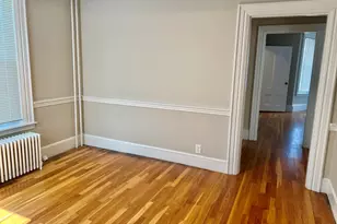 9 Arlington St, Reading, MA 01867 - Photo 7