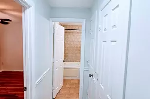 7 Oakcrest Rd, Boston, MA 02136 - Photo 7