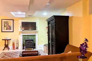 366 Walnut Ave, Boston, MA 02119 - Photo 3