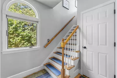 476 Sconticut Neck Rd, Fairhaven, MA 02719 - Photo 11