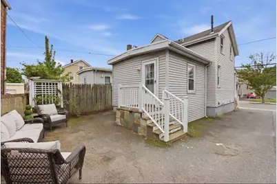 186 West St, Malden, MA 02148 - Photo 17