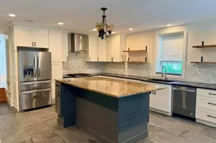 698 Salem St, Lynnfield, MA 01940 - Photo 7