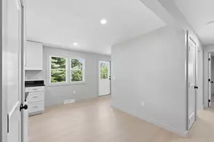 71 Beech St, Palmer, MA 01069 - Photo 13