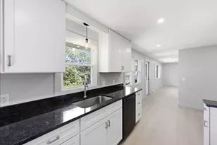 71 Beech St, Palmer, MA 01069 - Photo 9