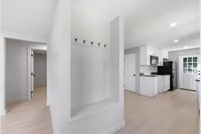 71 Beech St, Palmer, MA 01069 - Photo 7